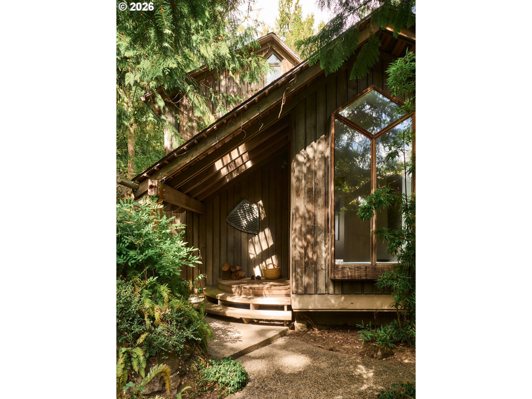 3210 SW Malcolm Ct